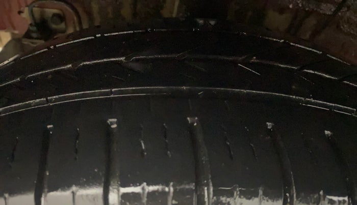 2020 Hyundai Grand i10 SPORTZ 1.2 KAPPA VTVT, Petrol, Manual, 26,835 km, Right Rear Tyre Tread