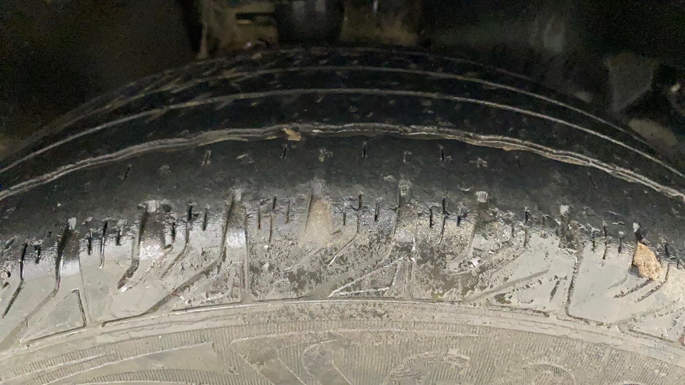 2019 Tata Harrier XZ 2.0L, Diesel, Manual, 44,063 km, Right Front Tyre Tread