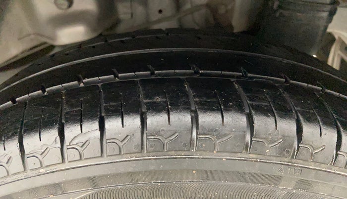 2015 Hyundai Eon D-LITE+, Petrol, Manual, 49,328 km, Left Rear Tyre Tread