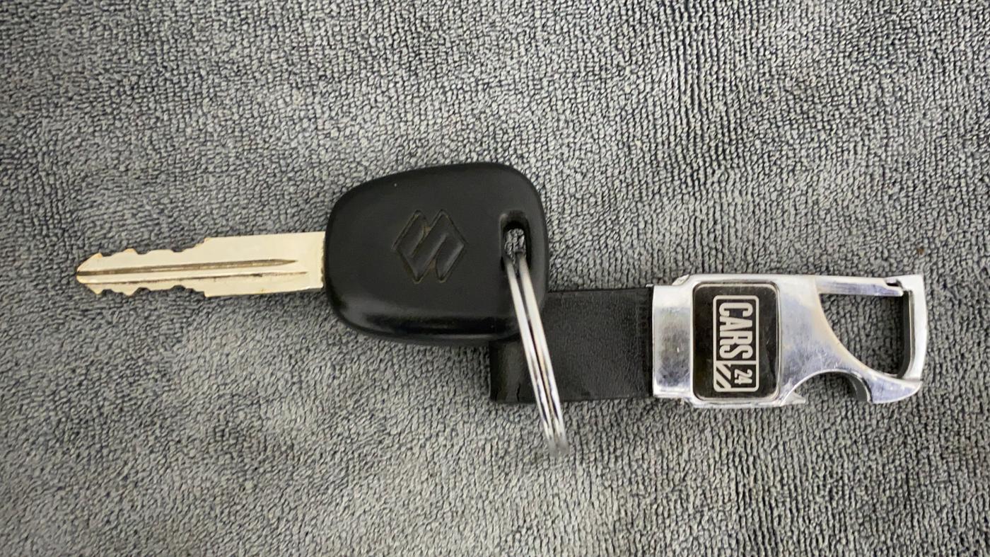 2019 Maruti Alto LXI CNG, CNG, Manual, 55,871 km, Key Close Up