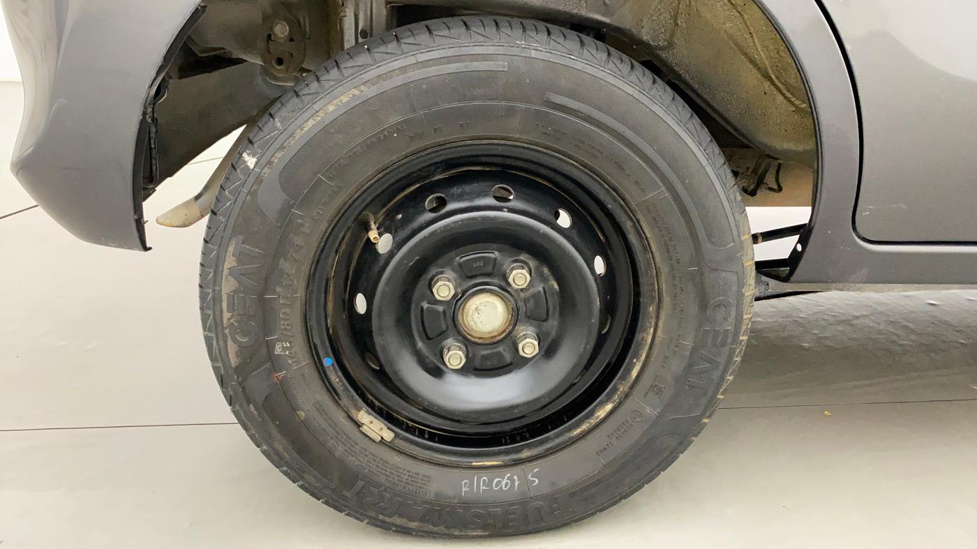 2019 Maruti Alto LXI CNG, CNG, Manual, 55,871 km, Right Rear Wheel