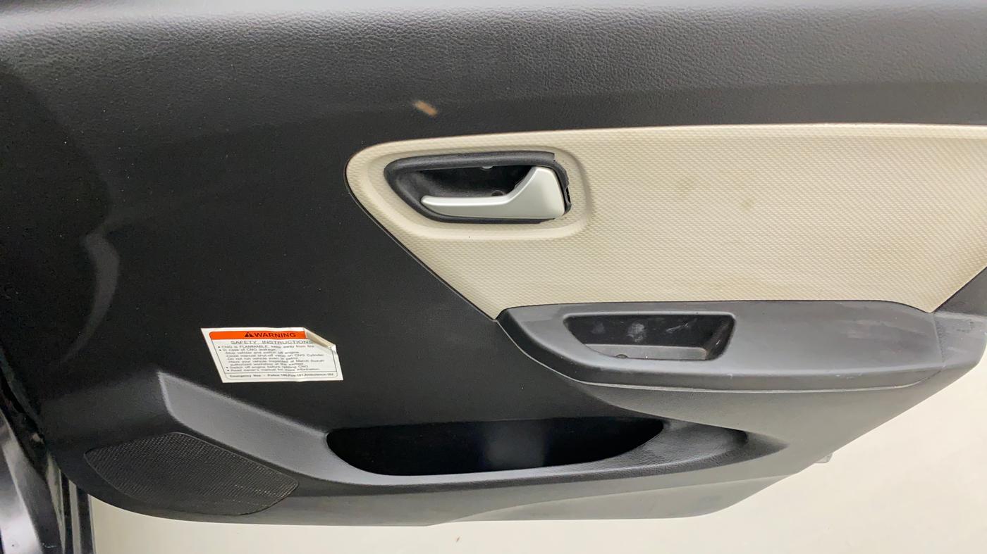 2019 Maruti Alto LXI CNG, CNG, Manual, 55,871 km, Driver Side Door Panels Control