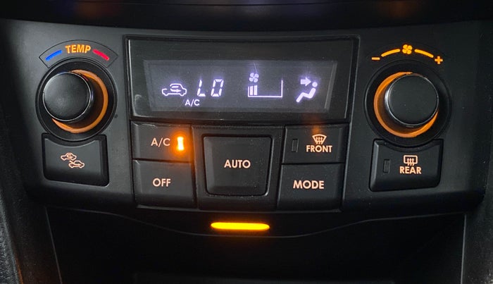 2016 Maruti Swift ZXI D, Petrol, Manual, 51,933 km, Automatic Climate Control