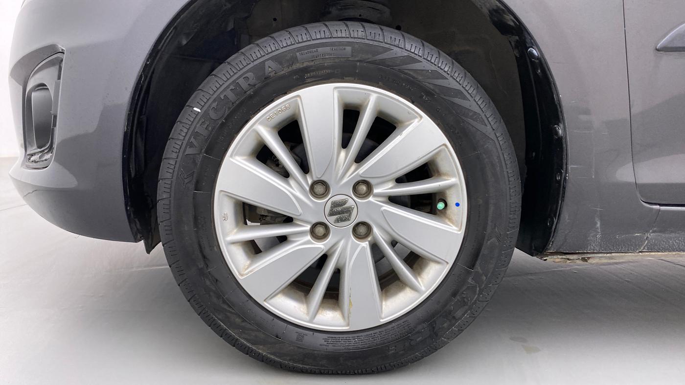 2016 Maruti Swift ZXI D, Petrol, Manual, 51,933 km, Left Front Wheel