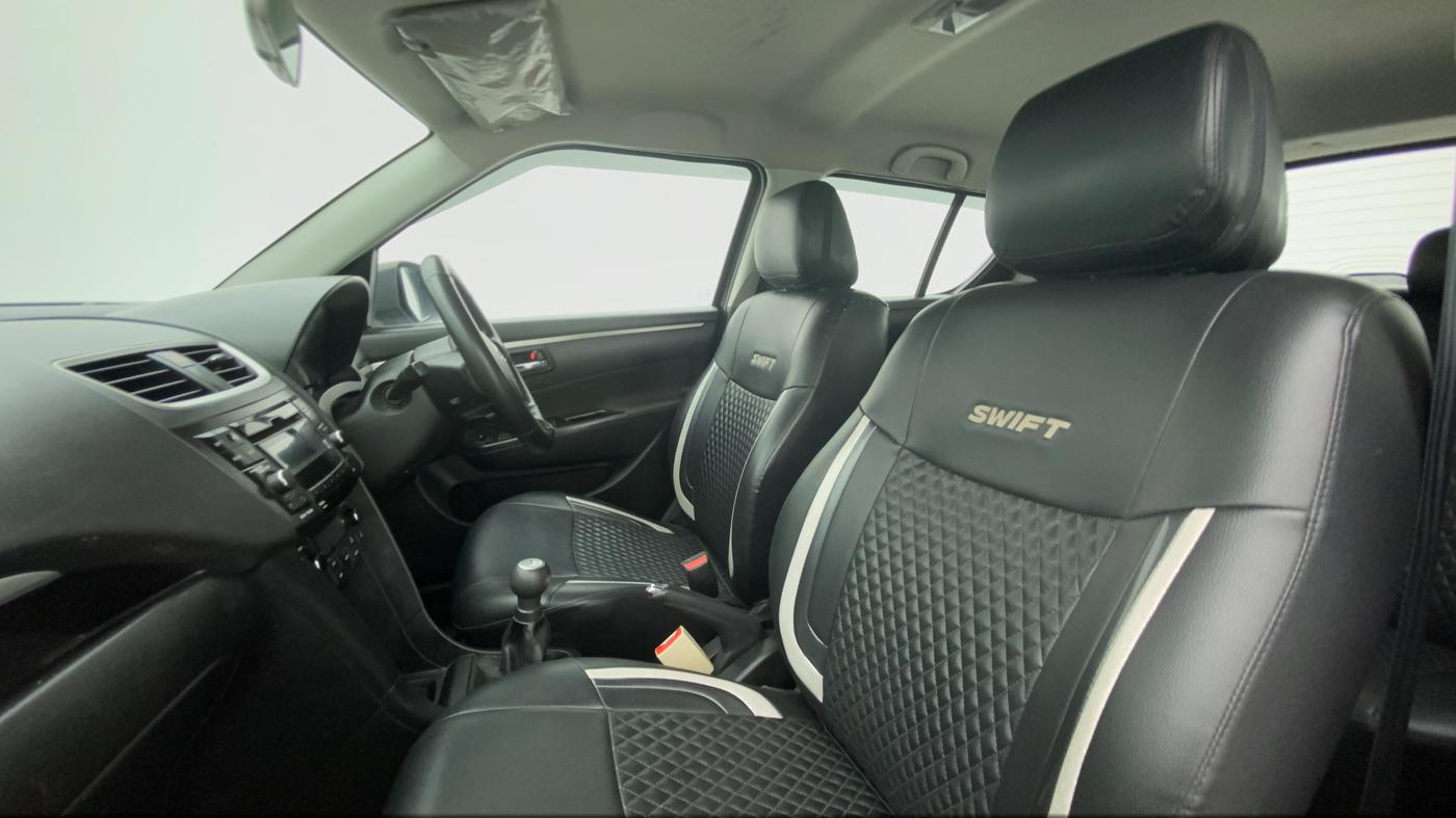 2016 Maruti Swift ZXI D, Petrol, Manual, 51,933 km, Right Side Front Door Cabin
