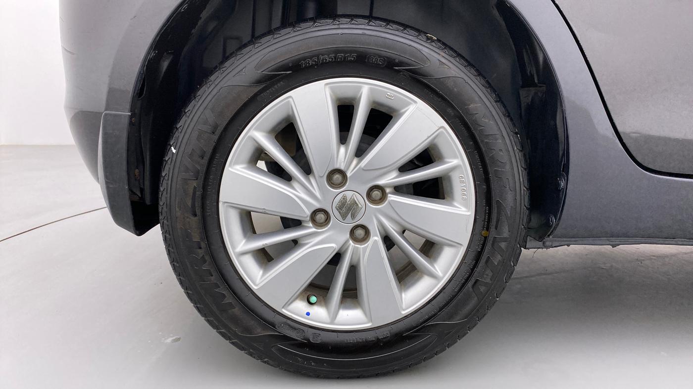 2016 Maruti Swift ZXI D, Petrol, Manual, 51,933 km, Right Rear Wheel