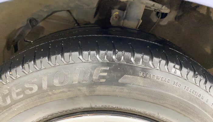 2019 Maruti Dzire VXI AMT, Petrol, Automatic, 80,706 km, Left Front Tyre Tread