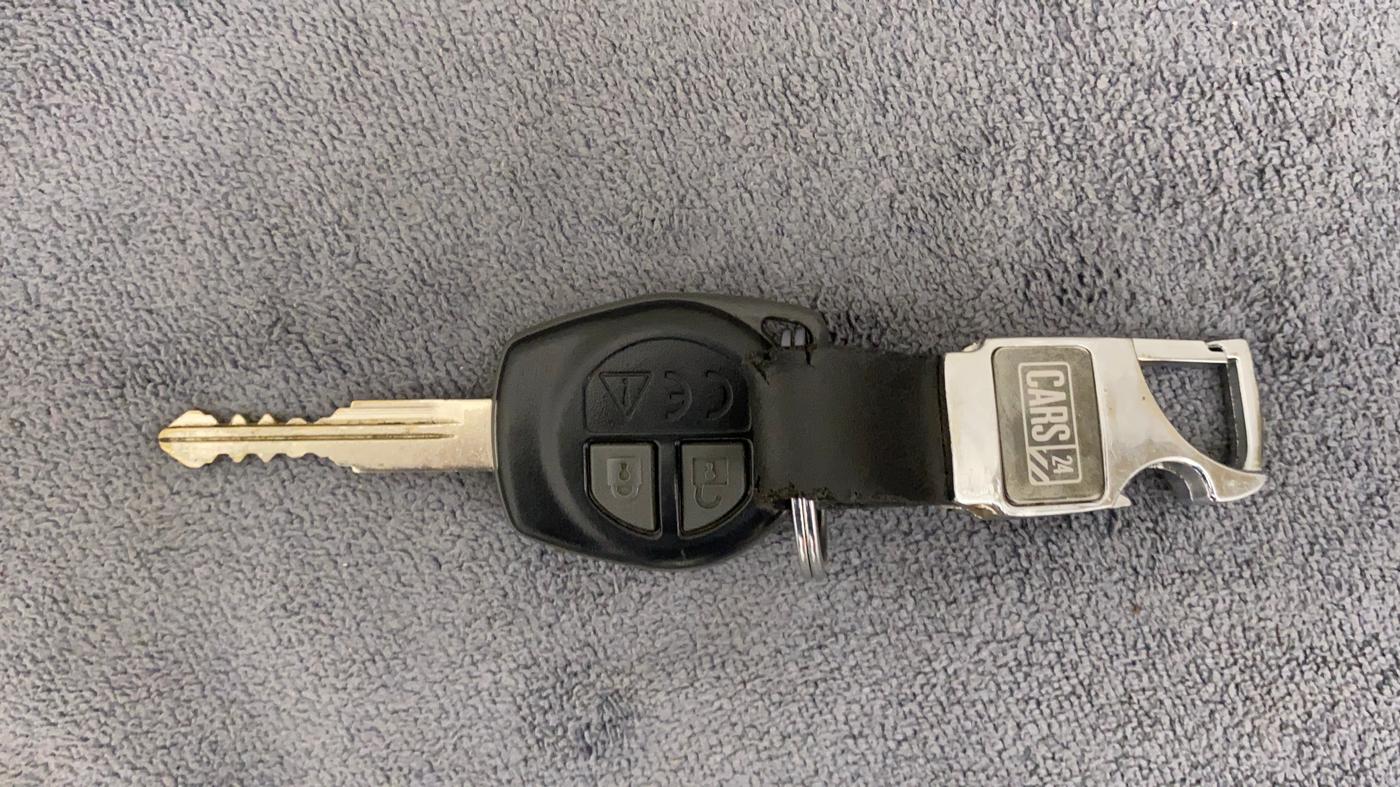 2018 Maruti Swift VXI, Petrol, Manual, 91,534 km, Key Close Up