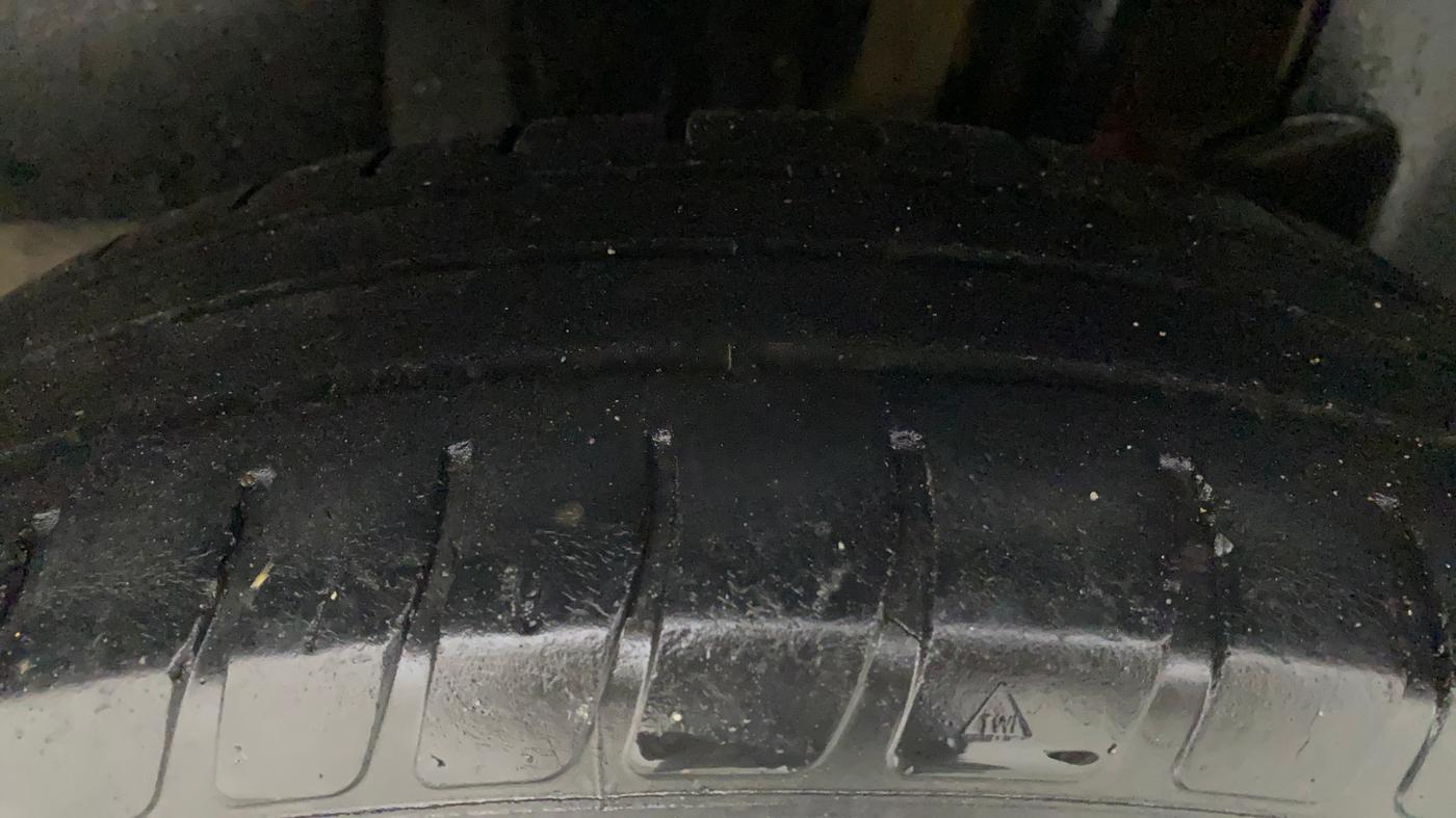 2018 Maruti Swift VXI, Petrol, Manual, 91,534 km, Left Rear Tyre Tread