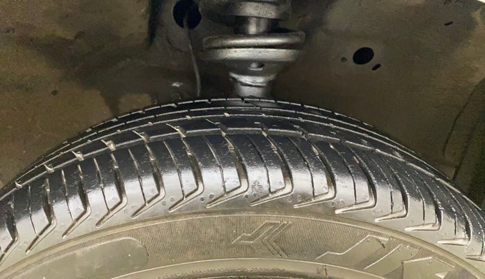 2013 Maruti Wagon R 1.0 VXI, Petrol, Manual, 31,278 km, Right Front Tyre Tread