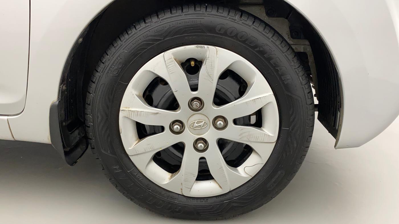 2014 Hyundai Eon MAGNA +, Petrol, Manual, 51,722 km, Right Front Wheel