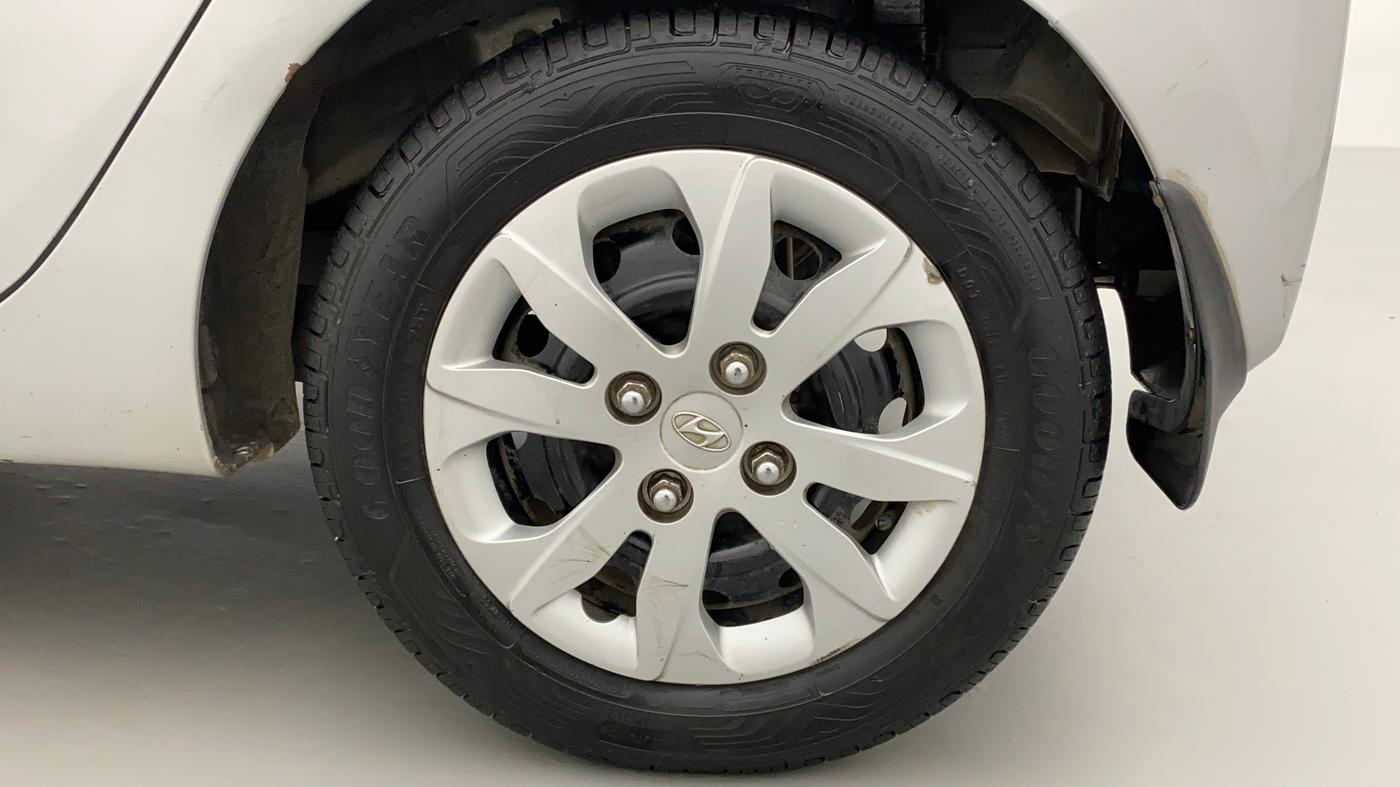 2014 Hyundai Eon MAGNA +, Petrol, Manual, 51,722 km, Left Rear Wheel
