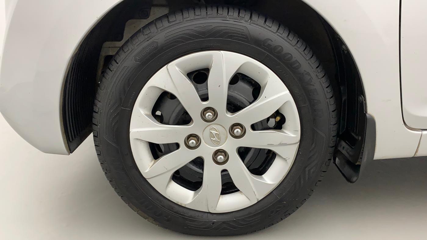 2014 Hyundai Eon MAGNA +, Petrol, Manual, 51,722 km, Left Front Wheel
