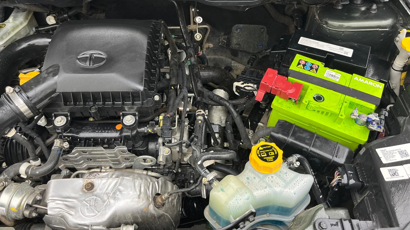 2022 Tata NEXON XZ PLUS PETROL, Petrol, Manual, 29,637 km, Engine View - Left