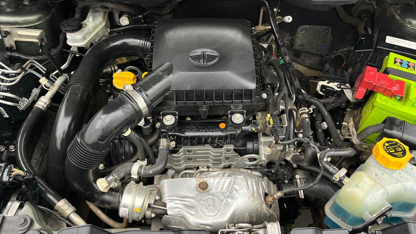 2022 Tata NEXON XZ PLUS PETROL, Petrol, Manual, 29,637 km, Engine View