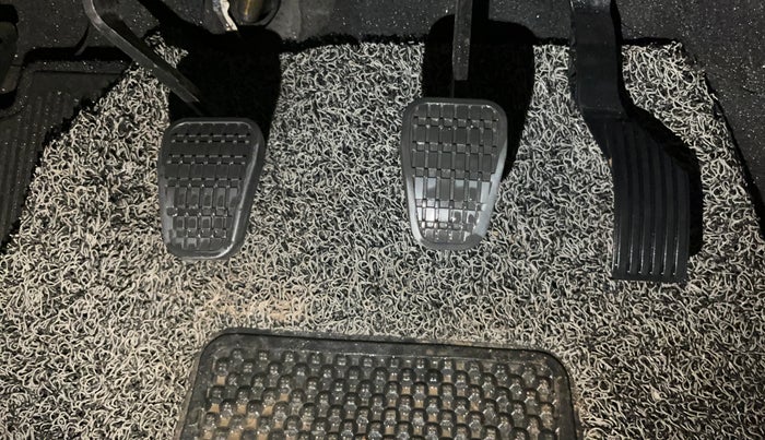 2020 Tata NEXON XM PETROL, Petrol, Manual, 56,882 km, Pedals