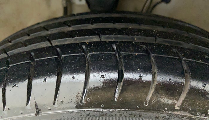 2020 Maruti Alto LXI, Petrol, Manual, 12,276 km, Right Front Tyre Tread