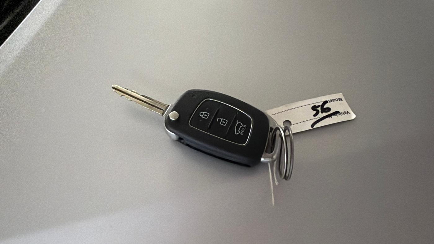 2015 Hyundai Elite i20 MAGNA 1.2, Petrol, Manual, 70,417 km, Key Close Up