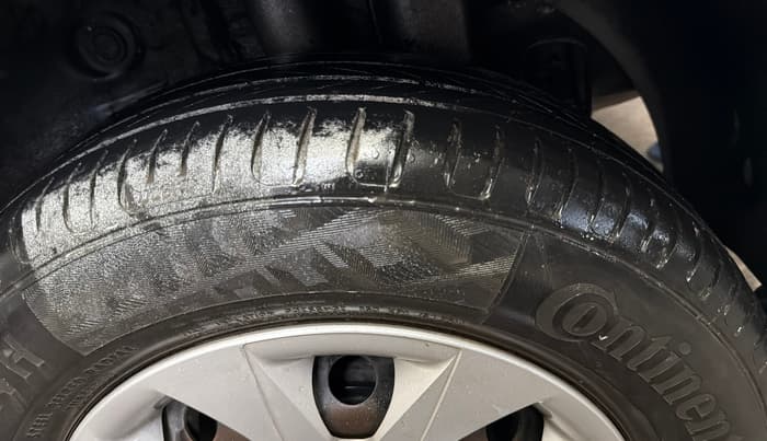 2015 Hyundai Elite i20 MAGNA 1.2, Petrol, Manual, 70,417 km, Left Rear Tyre Tread