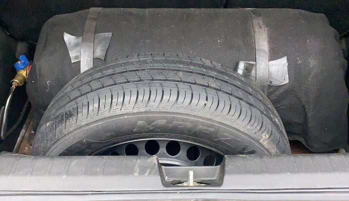 2015 Maruti Baleno DELTA PETROL 1.2, CNG, Manual, 68,661 km, Spare Tyre