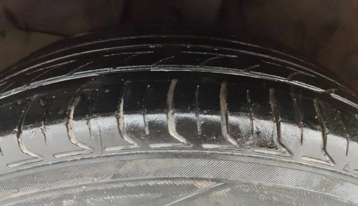 2015 Honda Jazz 1.2L I-VTEC VX, Petrol, Manual, 97,501 km, Left Front Tyre Tread