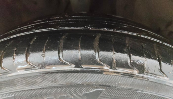 2015 Honda Jazz 1.2L I-VTEC VX, Petrol, Manual, 97,501 km, Right Front Tyre Tread