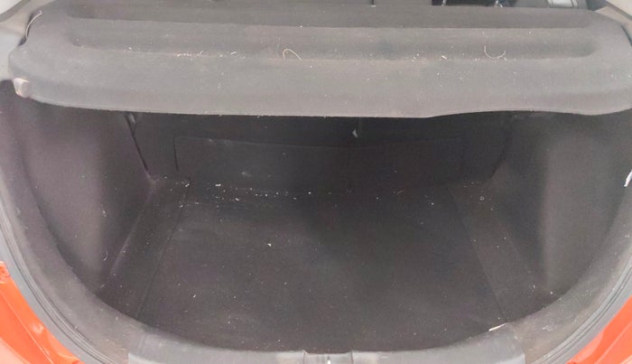 2015 Honda Jazz 1.2L I-VTEC VX, Petrol, Manual, 97,501 km, Boot Inside