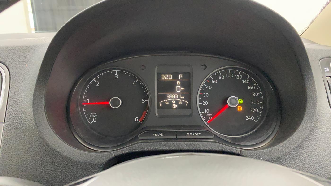 2019 Volkswagen Ameo HIGHLINE PLUS 1.5L AT 16 ALLOY, Diesel, Automatic, 39,898 km, Odometer Image