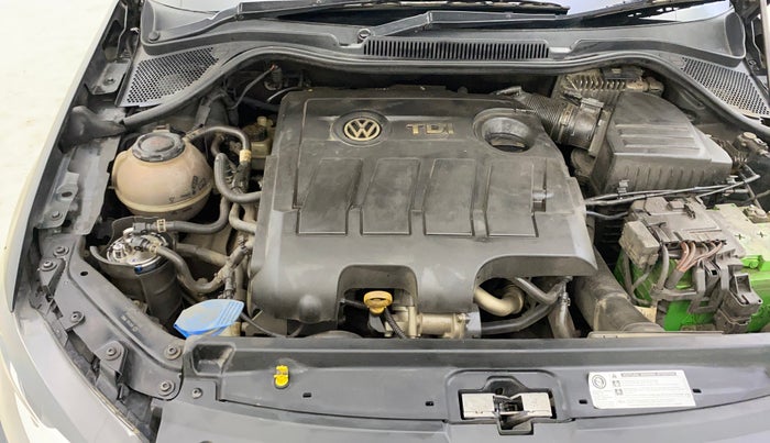 2019 Volkswagen Ameo HIGHLINE PLUS 1.5L AT 16 ALLOY, Diesel, Automatic, 39,830 km, Engine View - Right