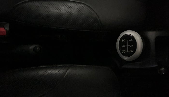 2017 Maruti Wagon R 1.0 LXI CNG, CNG, Manual, 66,078 km, Gear Lever