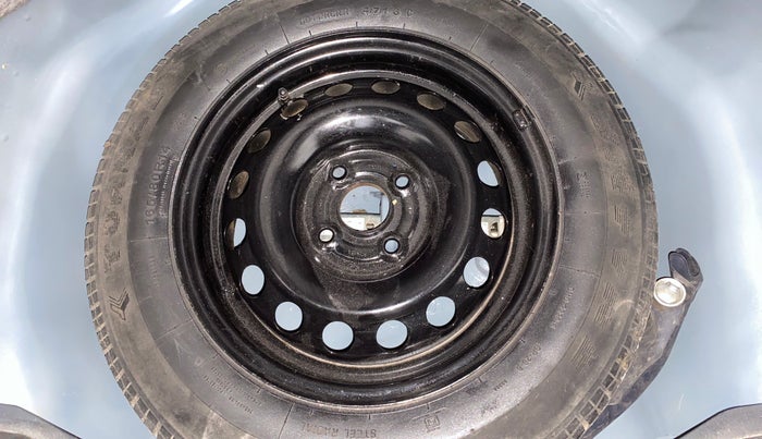 2014 Maruti Swift VXI, Petrol, Manual, 61,343 km, Spare Tyre