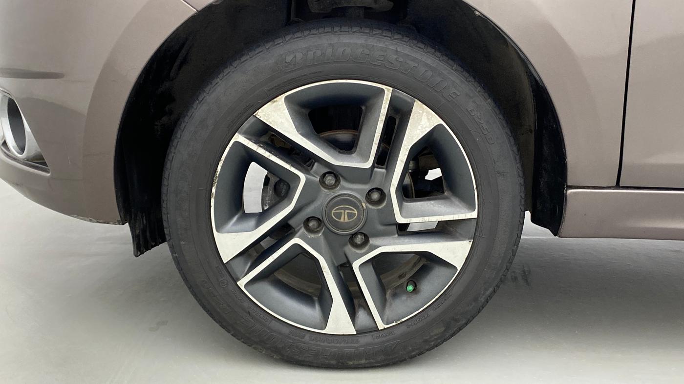 2017 Tata TIGOR XZ (O) PETROL, Petrol, Manual, 49,189 km, Left Front Wheel