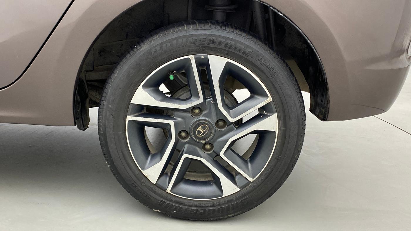 2017 Tata TIGOR XZ (O) PETROL, Petrol, Manual, 49,189 km, Left Rear Wheel
