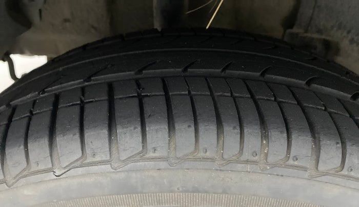 2017 Tata TIGOR XZ (O) PETROL, Petrol, Manual, 49,189 km, Right Rear Tyre Tread