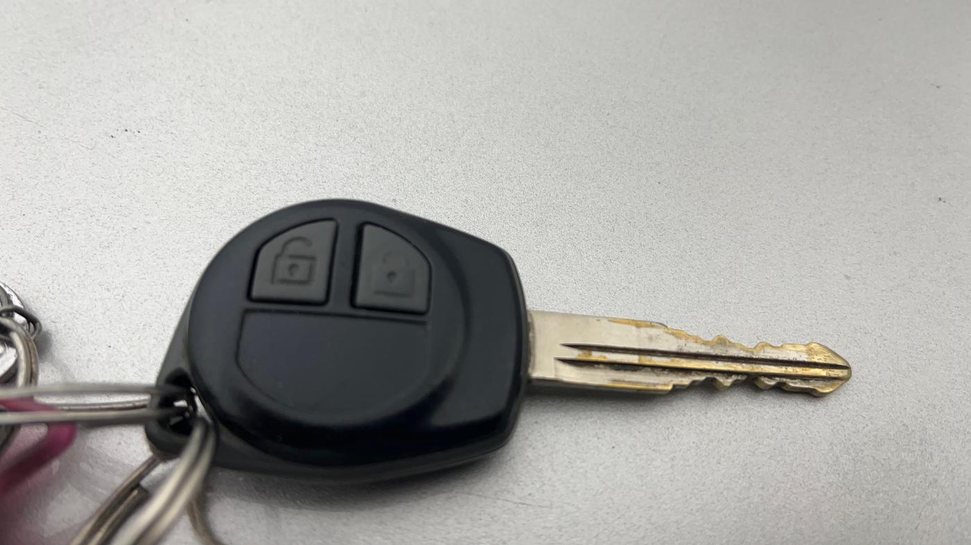 2015 Maruti Wagon R 1.0 VXI, Petrol, Manual, 54,011 km, Key Close Up