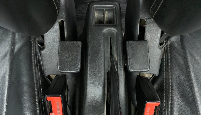 2019 Maruti Eeco 5 STR WITH A/C+HTR, Petrol, Manual, 86,434 km, Driver Side Adjustment Panel
