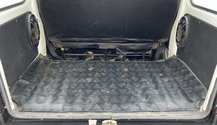 2019 Maruti Eeco 5 STR WITH A/C+HTR, Petrol, Manual, 86,434 km, Boot Inside
