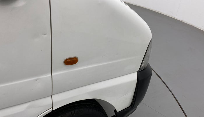2019 Maruti Eeco 5 STR WITH A/C+HTR, Petrol, Manual, 86,434 km, Right fender - Slightly dented