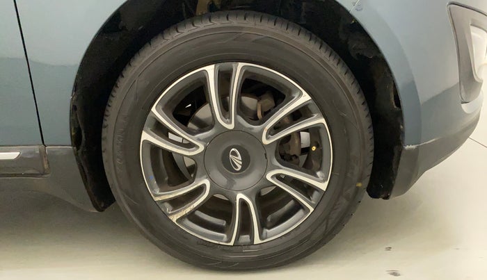 2020 Mahindra MARAZZO M8 8 STR, Diesel, Manual, 65,701 km, Right Front Wheel