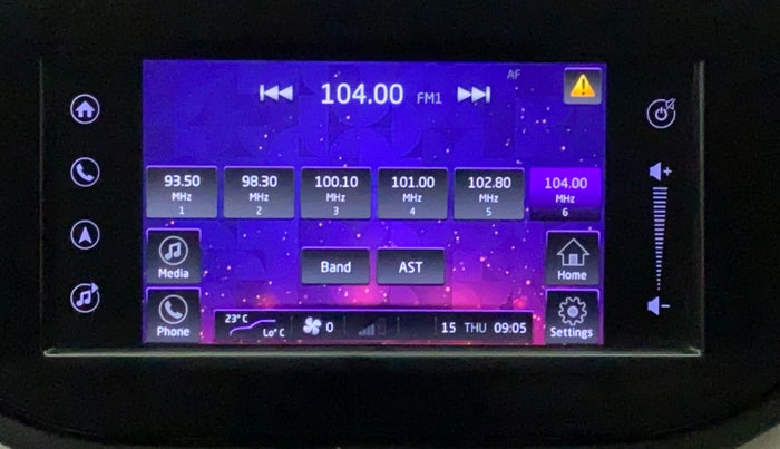2020 Mahindra MARAZZO M8 8 STR, Diesel, Manual, 65,701 km, Infotainment System