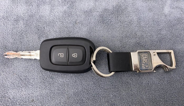 2019 Renault TRIBER 1.0 RXL PETROL, Petrol, Manual, 23,648 km, Key Close Up