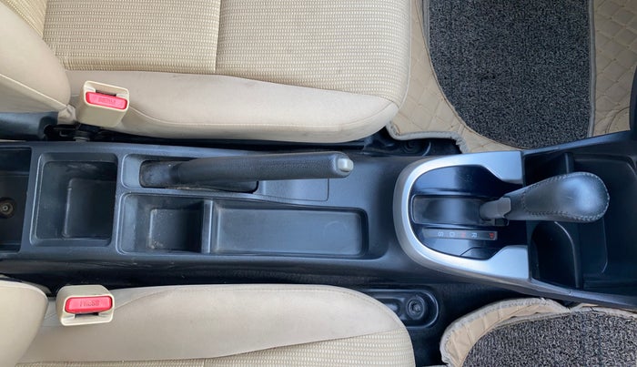 2018 Honda Jazz 1.2L I-VTEC V AT, Petrol, Automatic, 84,839 km, Gear Lever