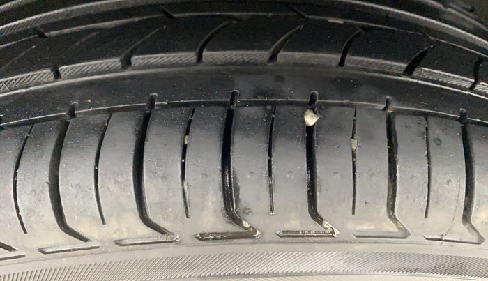 2020 Skoda Rapid STYLE TSI, Petrol, Manual, 85,009 km, Right Rear Tyre Tread