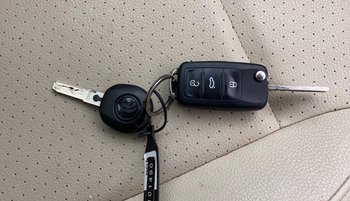 2020 Skoda Rapid STYLE TSI, Petrol, Manual, 85,009 km, Key Close Up