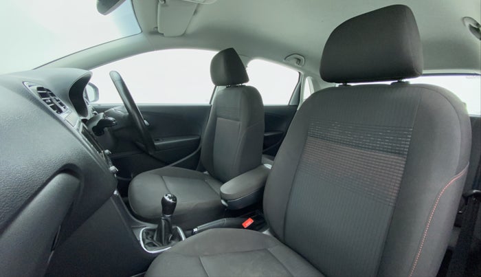2019 Volkswagen Polo HIGHLINE PLUS 1.5L DIESEL, Diesel, Manual, 55,000 km, Right Side Front Door Cabin
