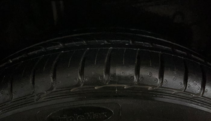 2022 Honda Jazz 1.2L I-VTEC ZX CVT, Petrol, Automatic, 14,253 km, Right Rear Tyre Tread