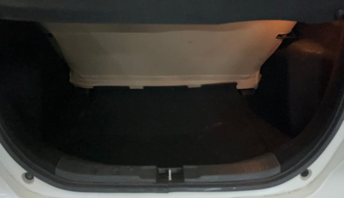 2022 Honda Jazz 1.2L I-VTEC ZX CVT, Petrol, Automatic, 14,253 km, Boot Inside