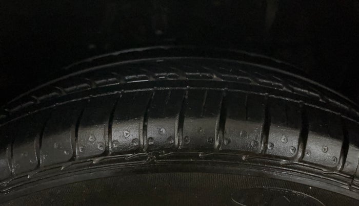 2022 Honda Jazz 1.2L I-VTEC ZX CVT, Petrol, Automatic, 14,253 km, Right Front Tyre Tread