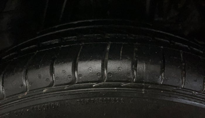 2022 Honda Jazz 1.2L I-VTEC ZX CVT, Petrol, Automatic, 14,253 km, Left Rear Tyre Tread