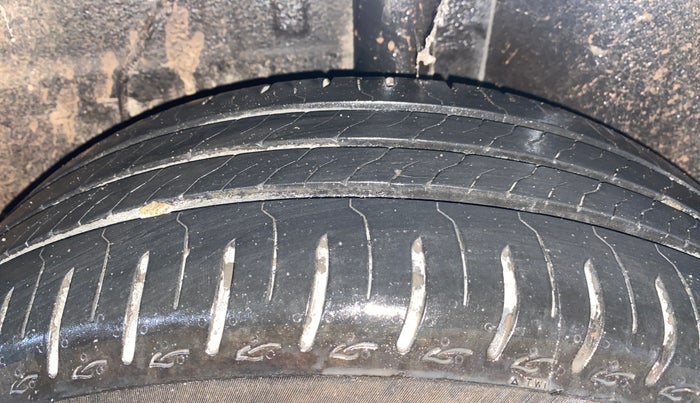 2023 Tata ALTROZ XZ PETROL, Petrol, Manual, 2,818 km, Left Rear Tyre Tread